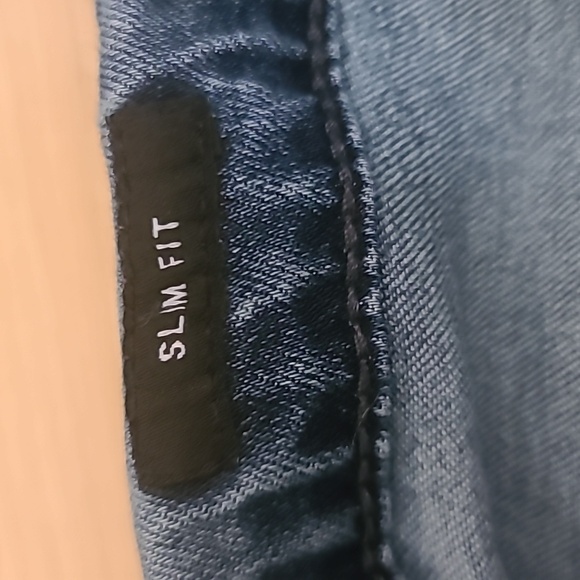 Kenneth Cole New York SLIM-FIT STRETCH DENIM JEANS Size 32×32 - Picture 12 of 15